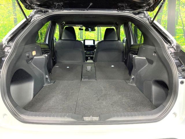 TOYOTA YARIS CROSS HYBRID 2025