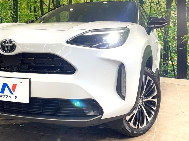 TOYOTA YARIS CROSS HYBRID 2025