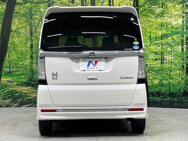 HONDA N BOX CUSTOM 2017