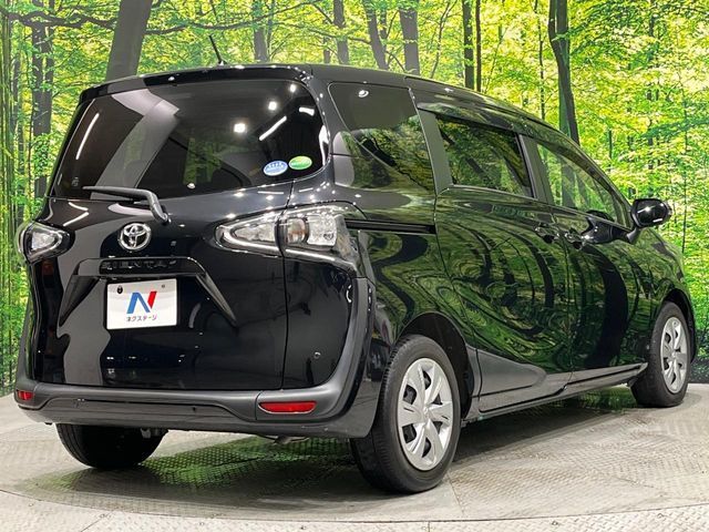 TOYOTA SIENTA 2021
