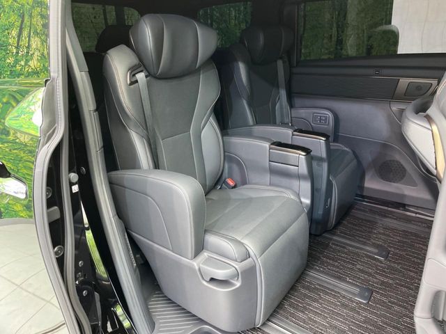 TOYOTA ALPHARD hybrid 2024