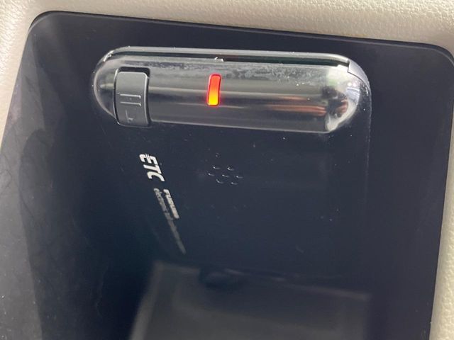 TOYOTA PIXIS SPACE 2014