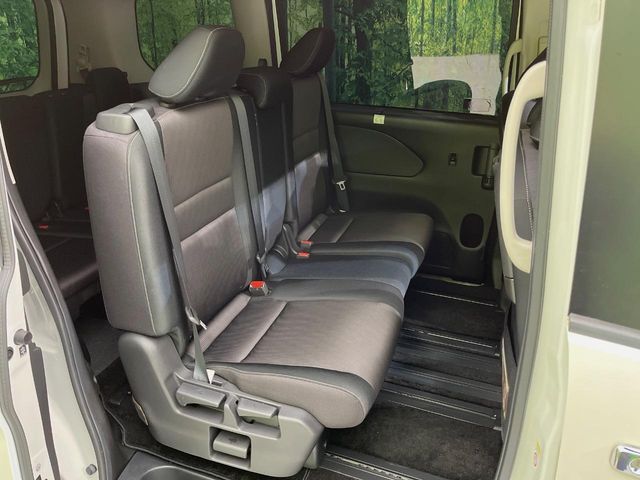 NISSAN SERENA  S-HYBRID 2018