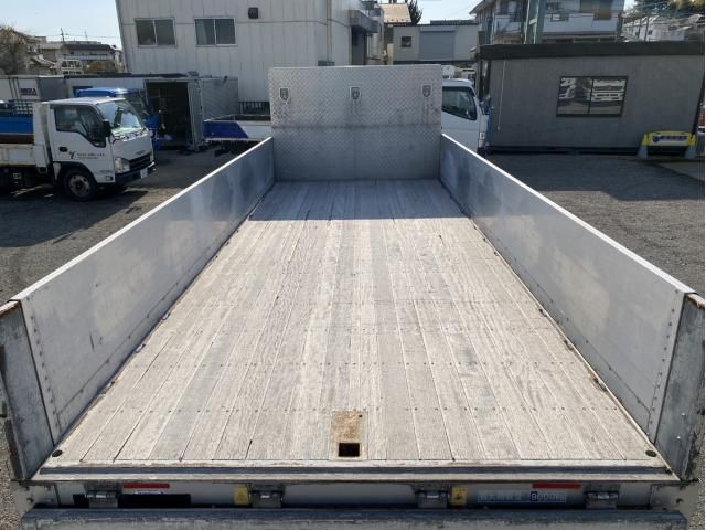 MITSUBISHI FUSOU FIGHTER 2015