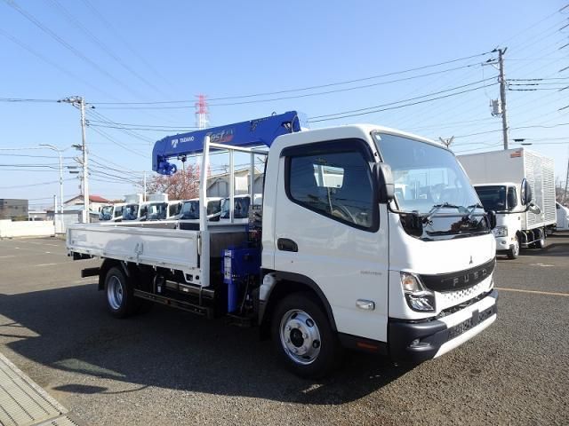 MITSUBISHI CANTER 2024