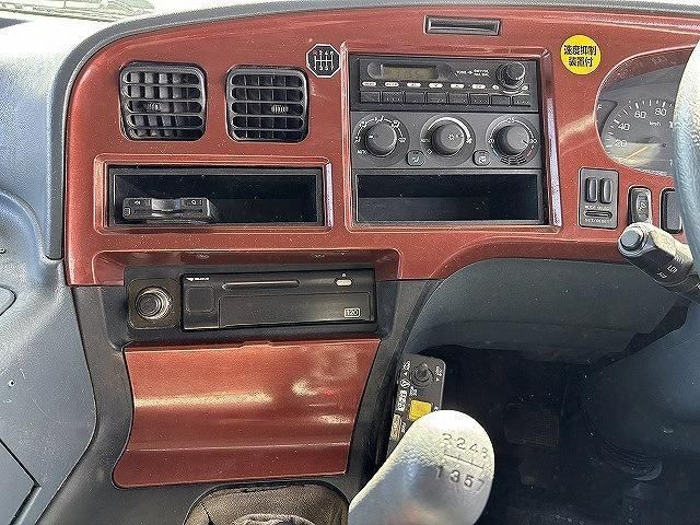 MITSUBISHI FUSOU SUPER GREAT 2006