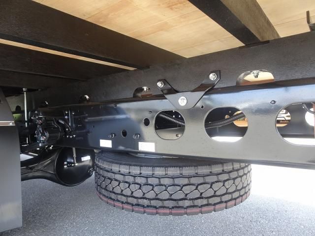 MITSUBISHI FUSOU FIGHTER 2025