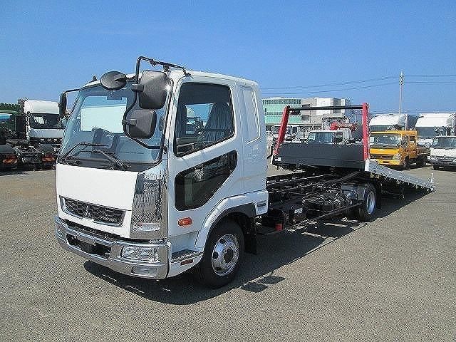 MITSUBISHI FUSOU FIGHTER 2025