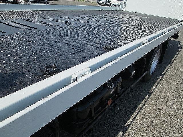 MITSUBISHI FUSOU FIGHTER 2025