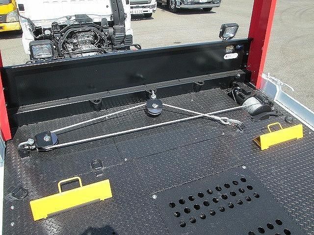 MITSUBISHI FUSOU FIGHTER 2025