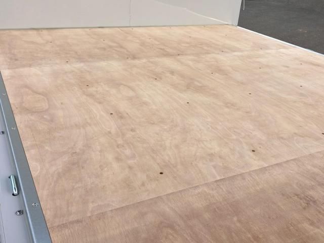 MITSUBISHI CANTER 2023