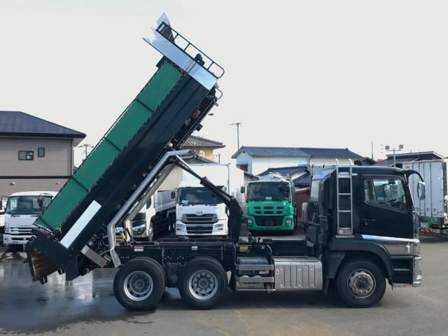 MITSUBISHI FUSOU SUPER GREAT 2018