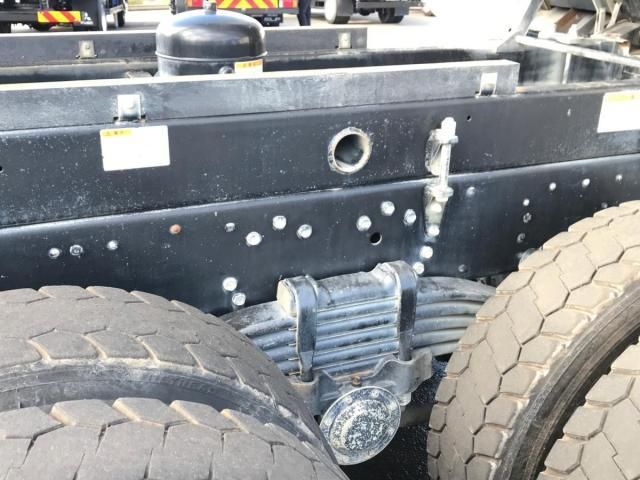 MITSUBISHI FUSOU SUPER GREAT 2018