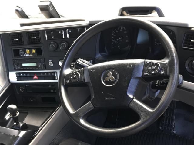 MITSUBISHI FUSOU SUPER GREAT 2018