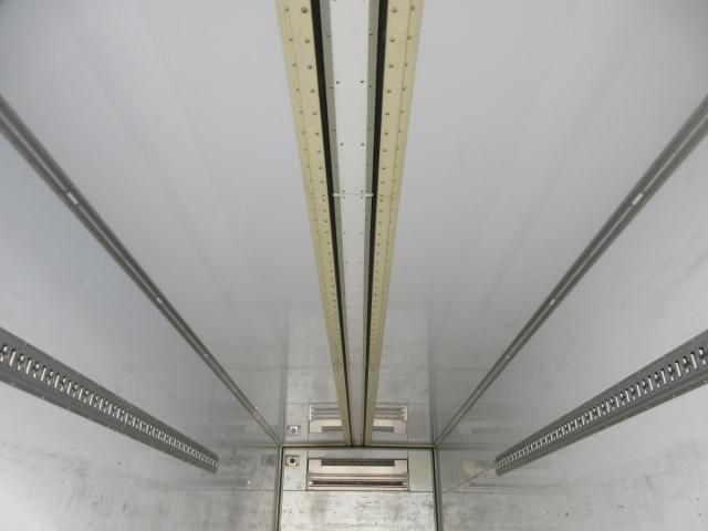 MITSUBISHI FUSOU SUPER GREAT 2016