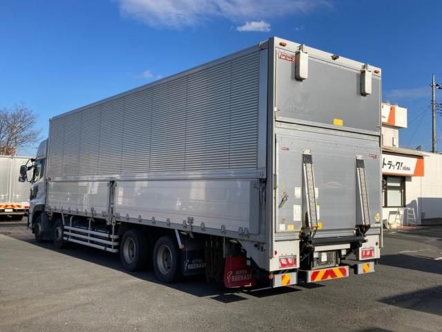 NISSAN DIESEL Quon 2017