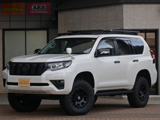 TOYOTA LANDCRUISER PRADO 2021