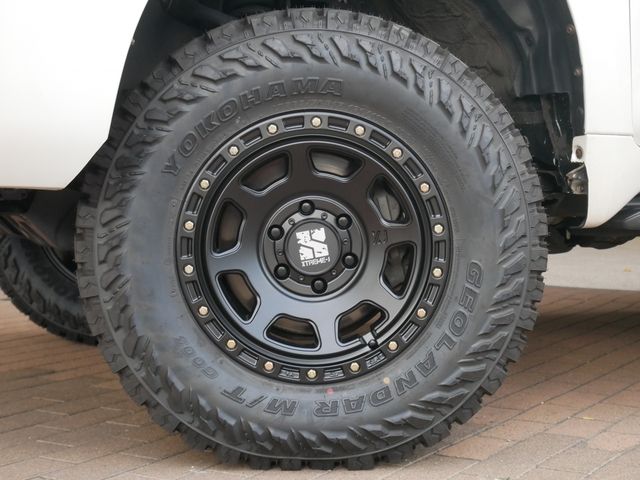 TOYOTA LANDCRUISER PRADO 2021