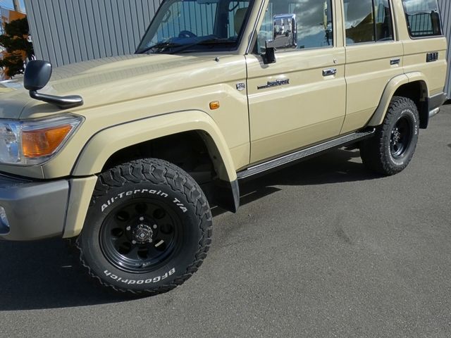 TOYOTA LANDCRUISER van 2014