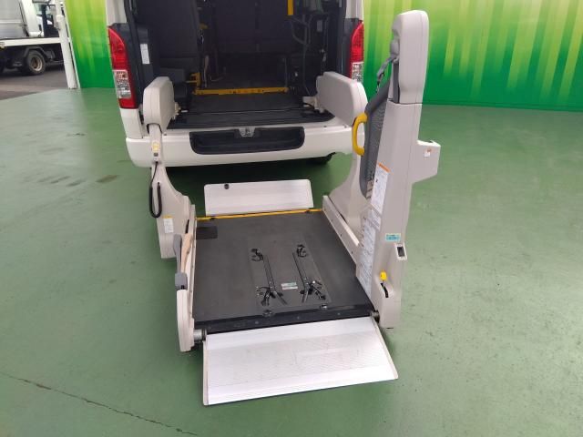 TOYOTA REGIUSACE van 2WD 2017