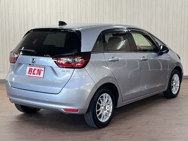 HONDA FIT e:HEV 2021