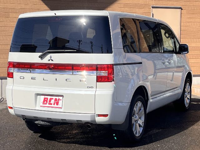 MITSUBISHI DELICA D:5 4WD 2018