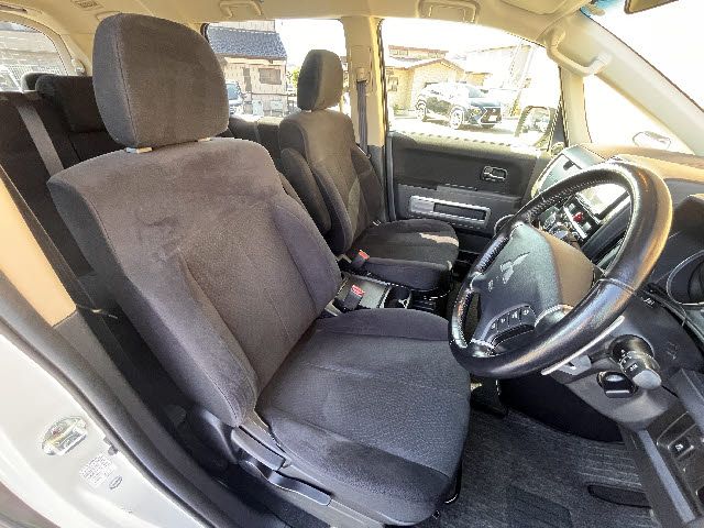 MITSUBISHI DELICA D:5 4WD 2018