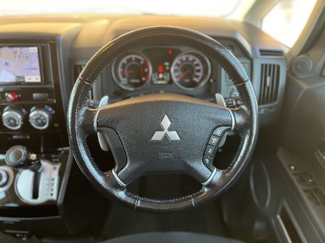 MITSUBISHI DELICA D:5 4WD 2018