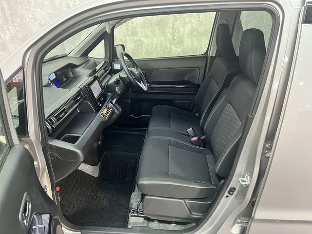 SUZUKI WAGON R STINGRAY 2020