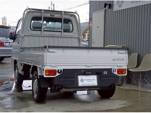 SUBARU SAMBAR truck 4WD 2011