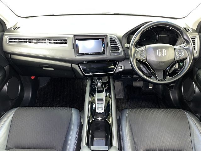 HONDA VEZEL HYBRID 2019