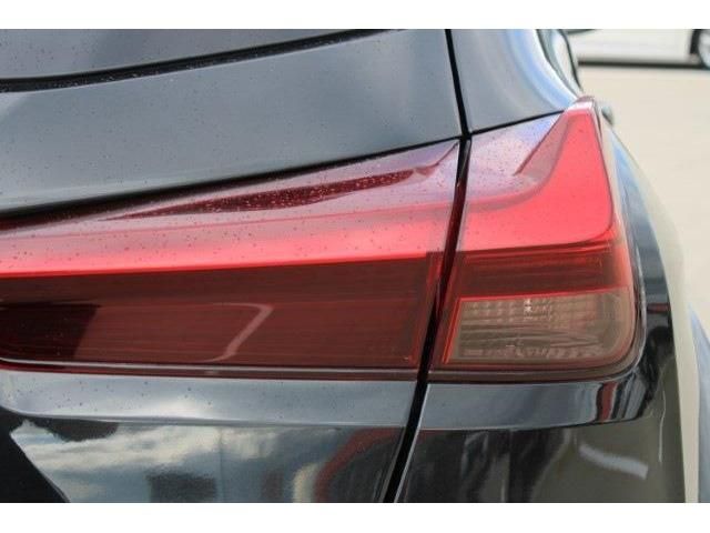 TOYOTA LEXUS UX250h 2019