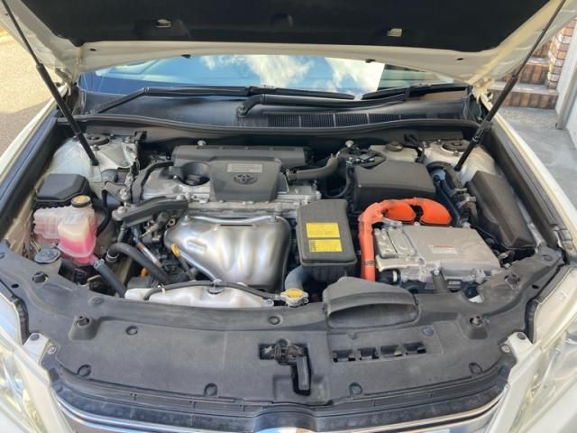 TOYOTA CAMRY HYBRID 2013