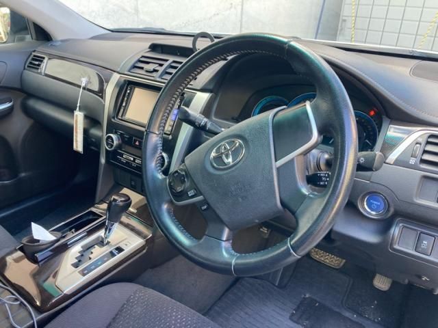 TOYOTA CAMRY HYBRID 2013
