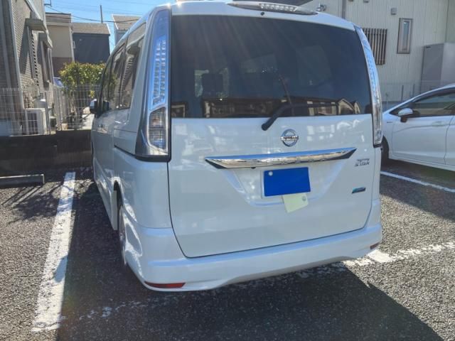 NISSAN SERENA  S-HYBRID 2013