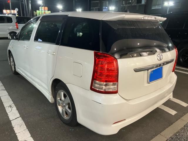 TOYOTA WISH 2008