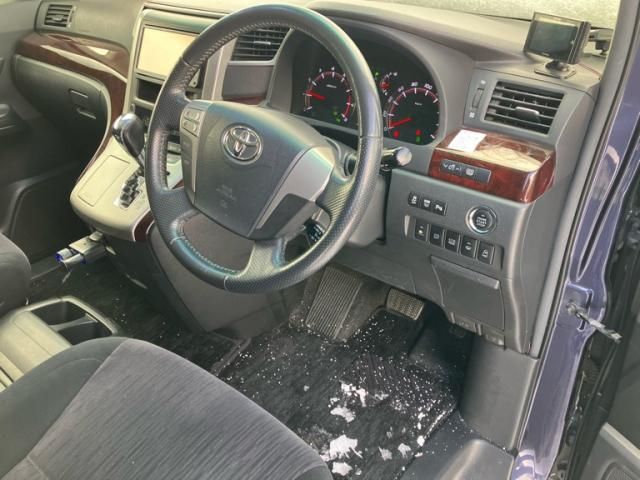 TOYOTA VELLFIRE 4WD 2012