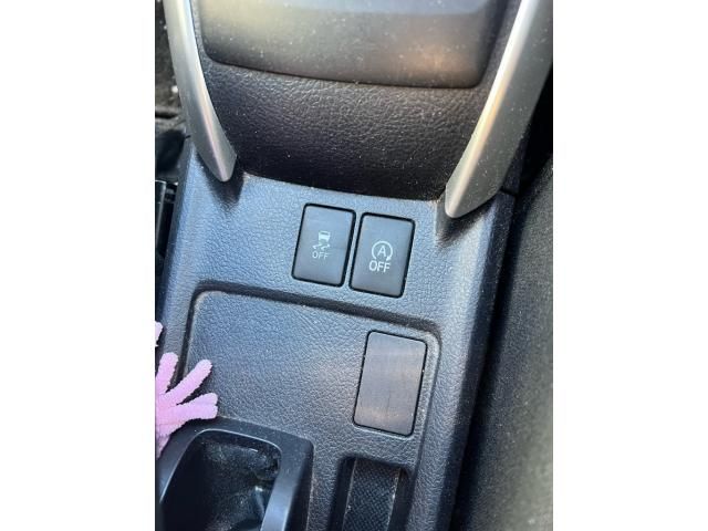 TOYOTA COROLLA FIELDER 2012