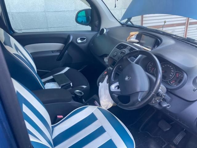 RENAULT RENAULT KANGOO 2013