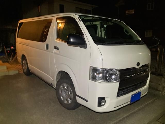 TOYOTA HIACE van 4WD 2016