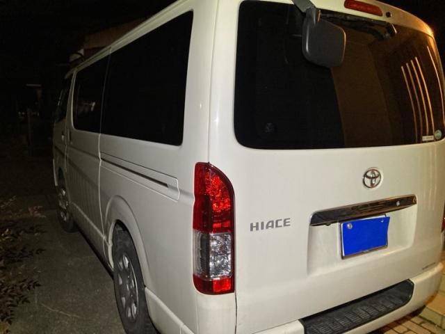TOYOTA HIACE van 4WD 2016