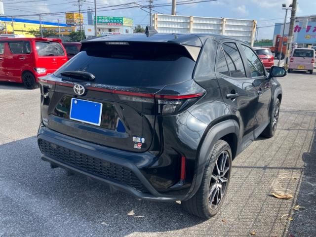 TOYOTA YARIS CROSS HYBRID 2023
