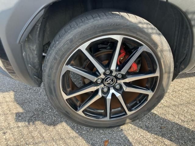 TOYOTA YARIS CROSS HYBRID 2023