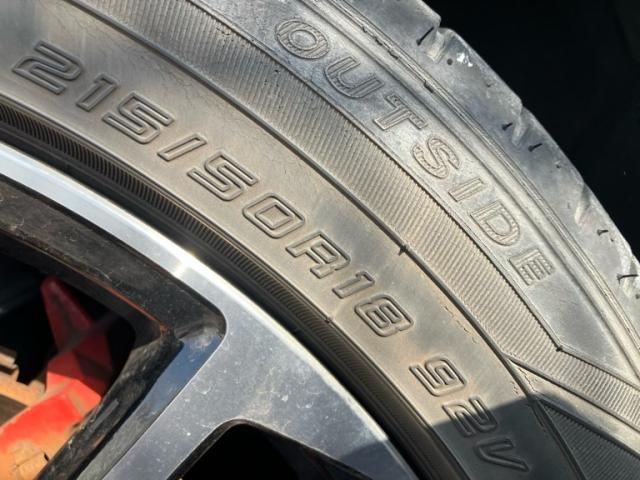 TOYOTA YARIS CROSS HYBRID 2023