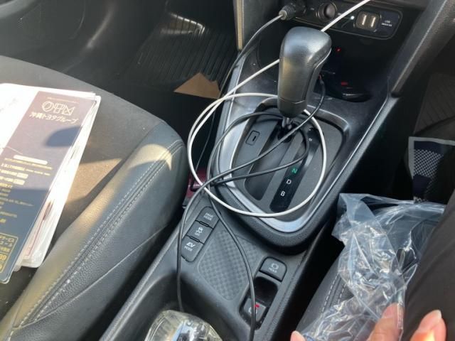 TOYOTA YARIS CROSS HYBRID 2023