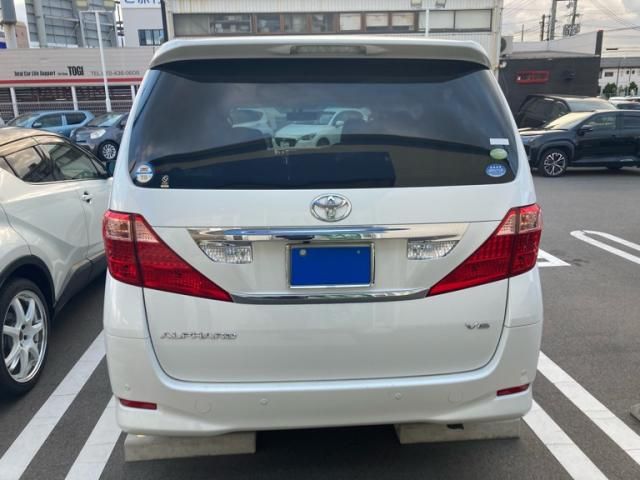 TOYOTA ALPHARD 2008