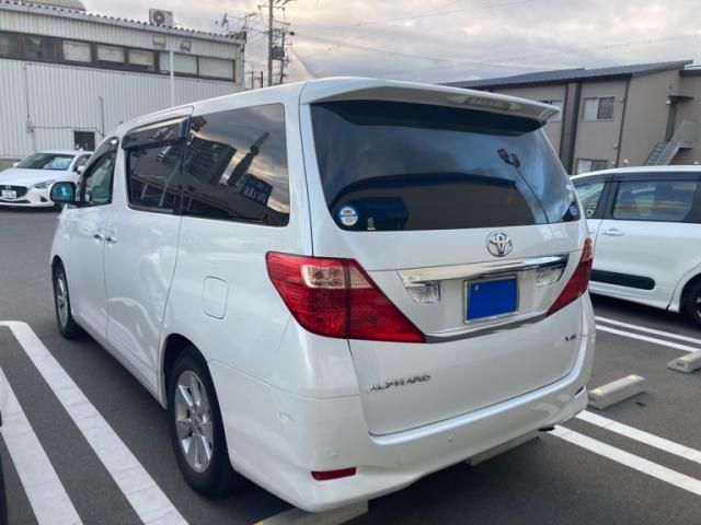 TOYOTA ALPHARD 2008
