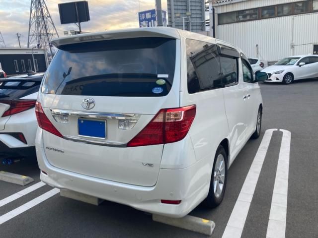 TOYOTA ALPHARD 2008
