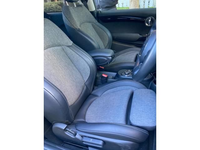 BMW MINI COOPER D 2021