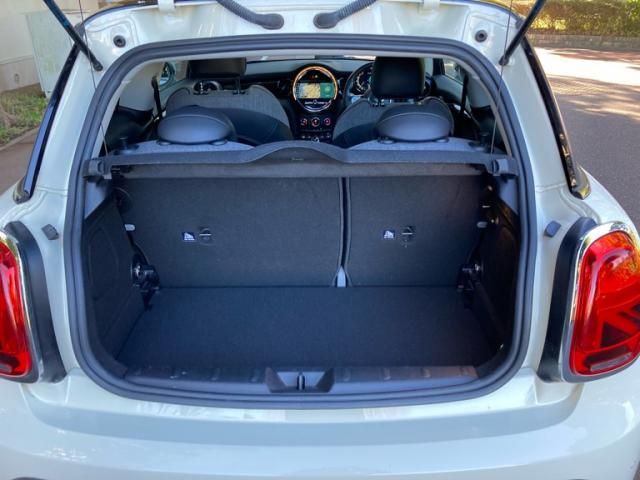 BMW MINI COOPER D 2021